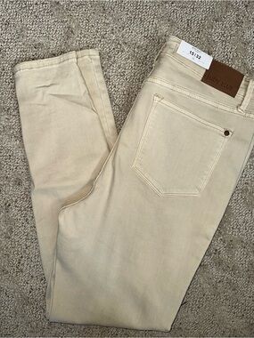 Judy Blue Cream High-Rise Skinny Jeans
